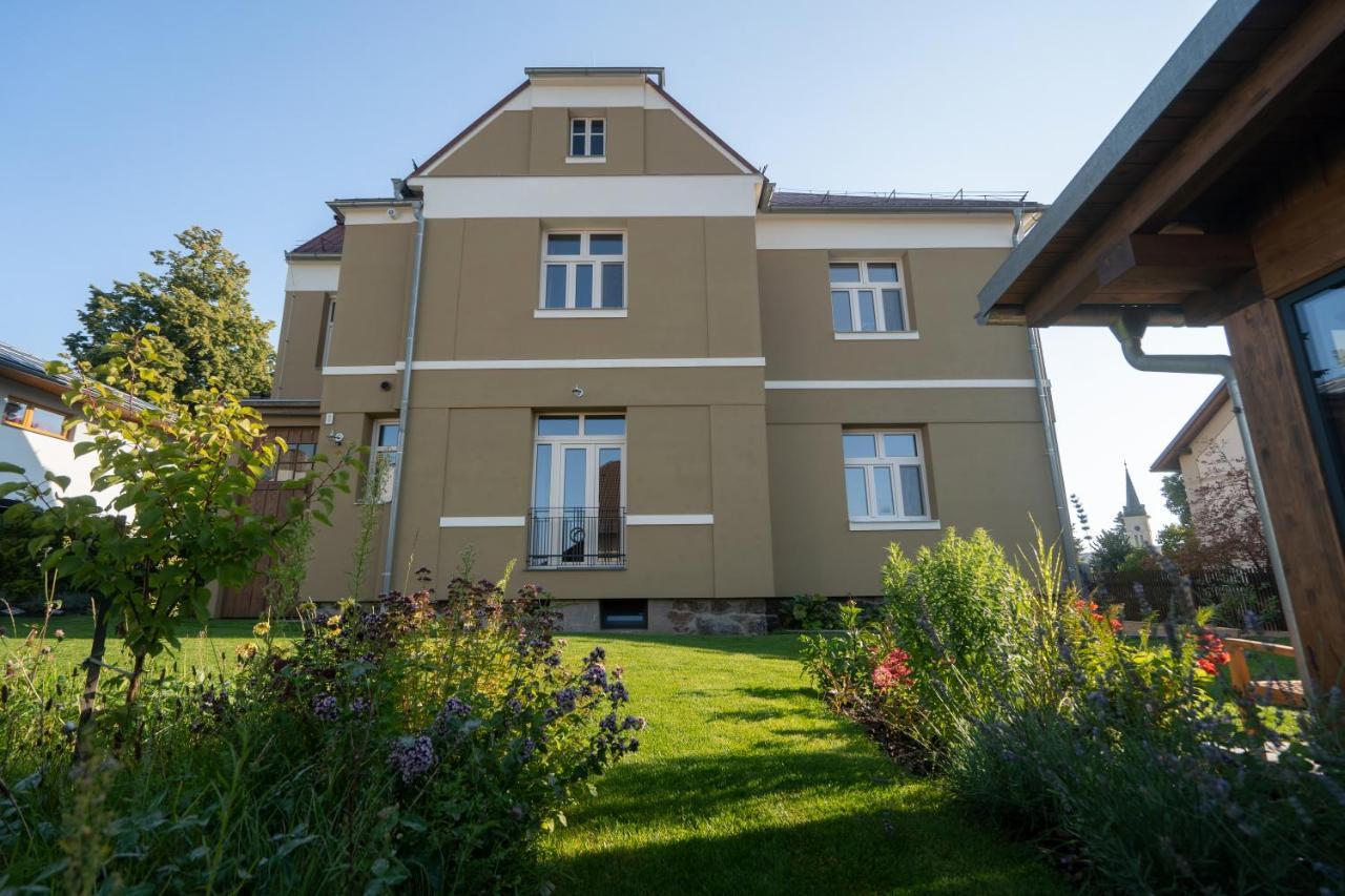 Vila Nmnm Nove Mesto na Morave Exterior foto
